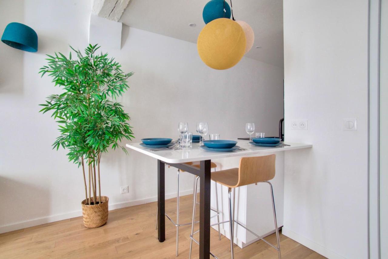 1 Bedroom Louvre Saint Honore Free Netflix Appartement Parijs